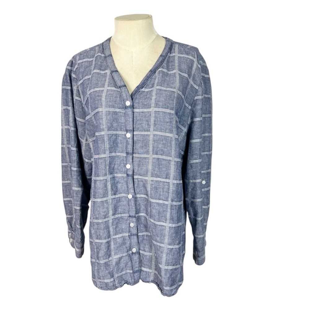 Chicos‎ linen blend chambray blue button front top size XL collarless roll tab